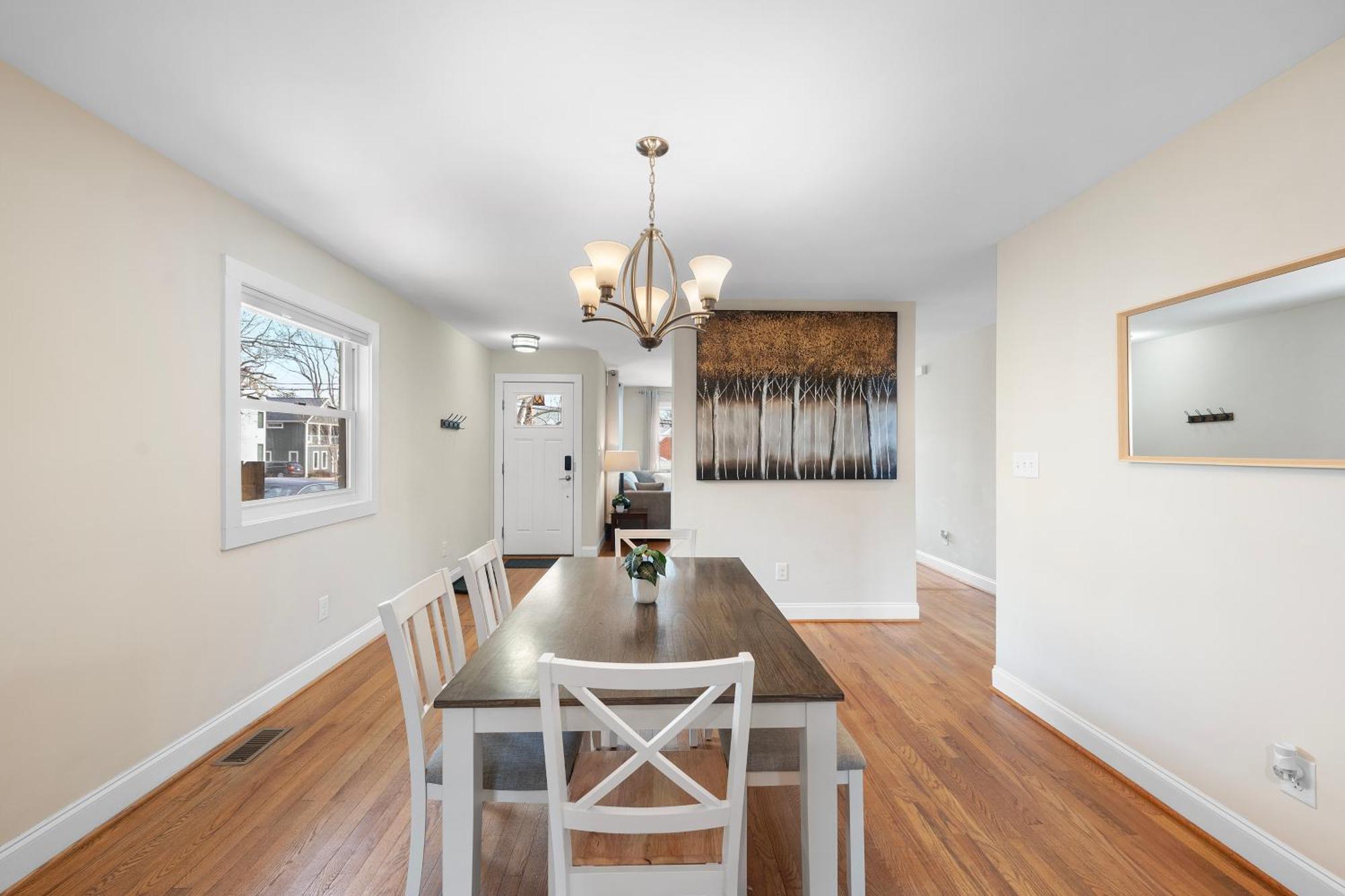 Charming Dt 3-Bed Bungalow With Fenced-In Yard Raleigh Exterior photo